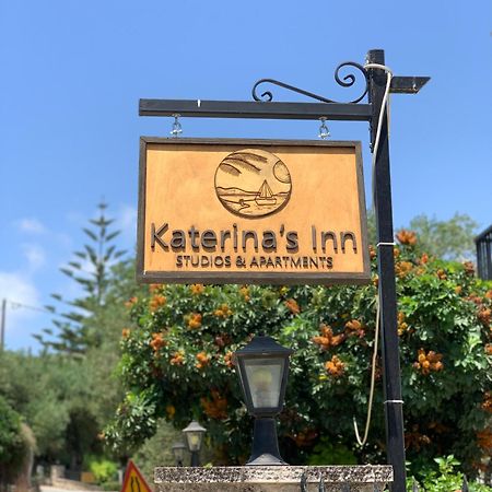 Katerinas Inn Apartments Keri Exteriér fotografie